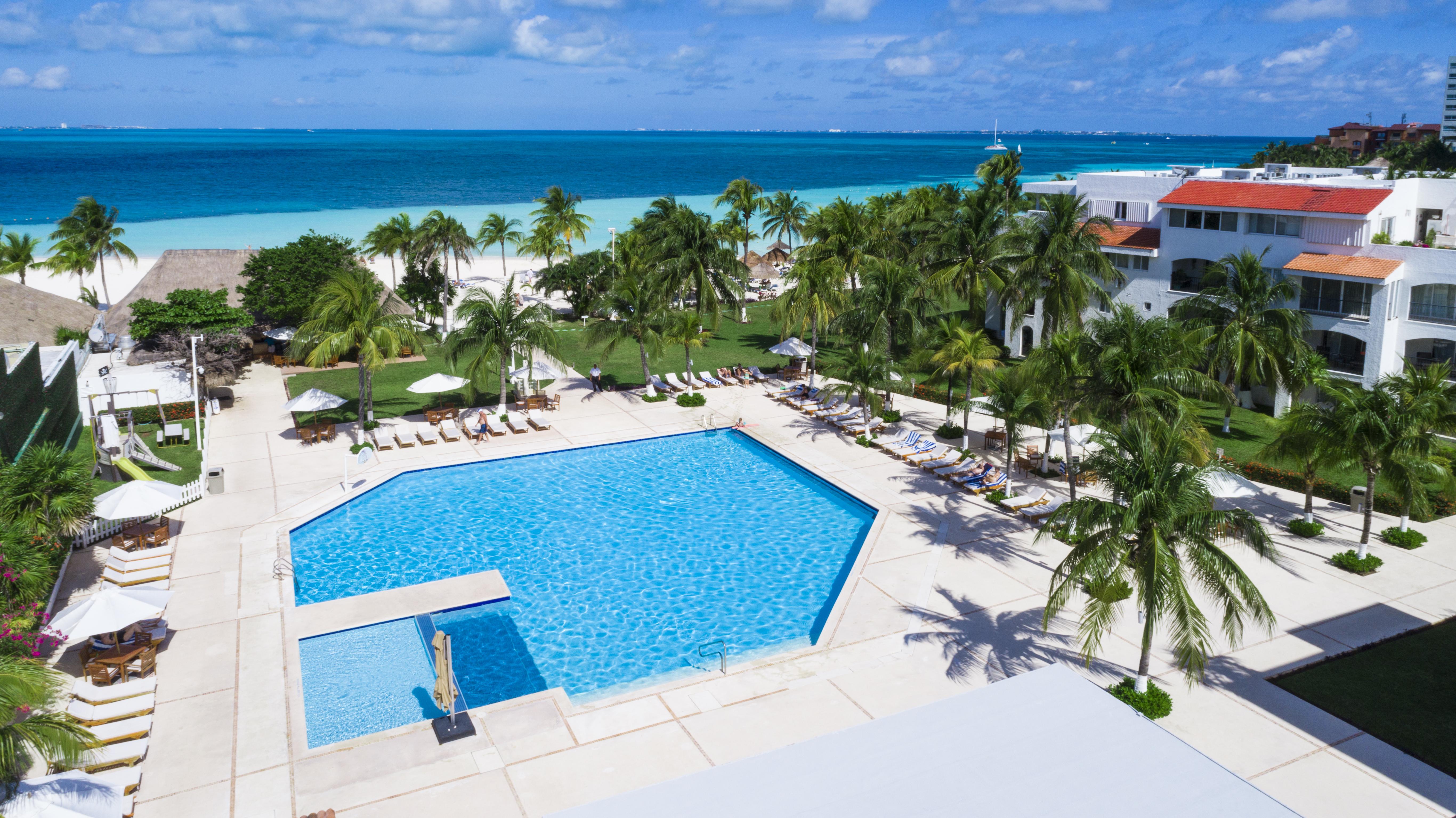 Beachscape Kin Ha Villas&suites Hotel 4*