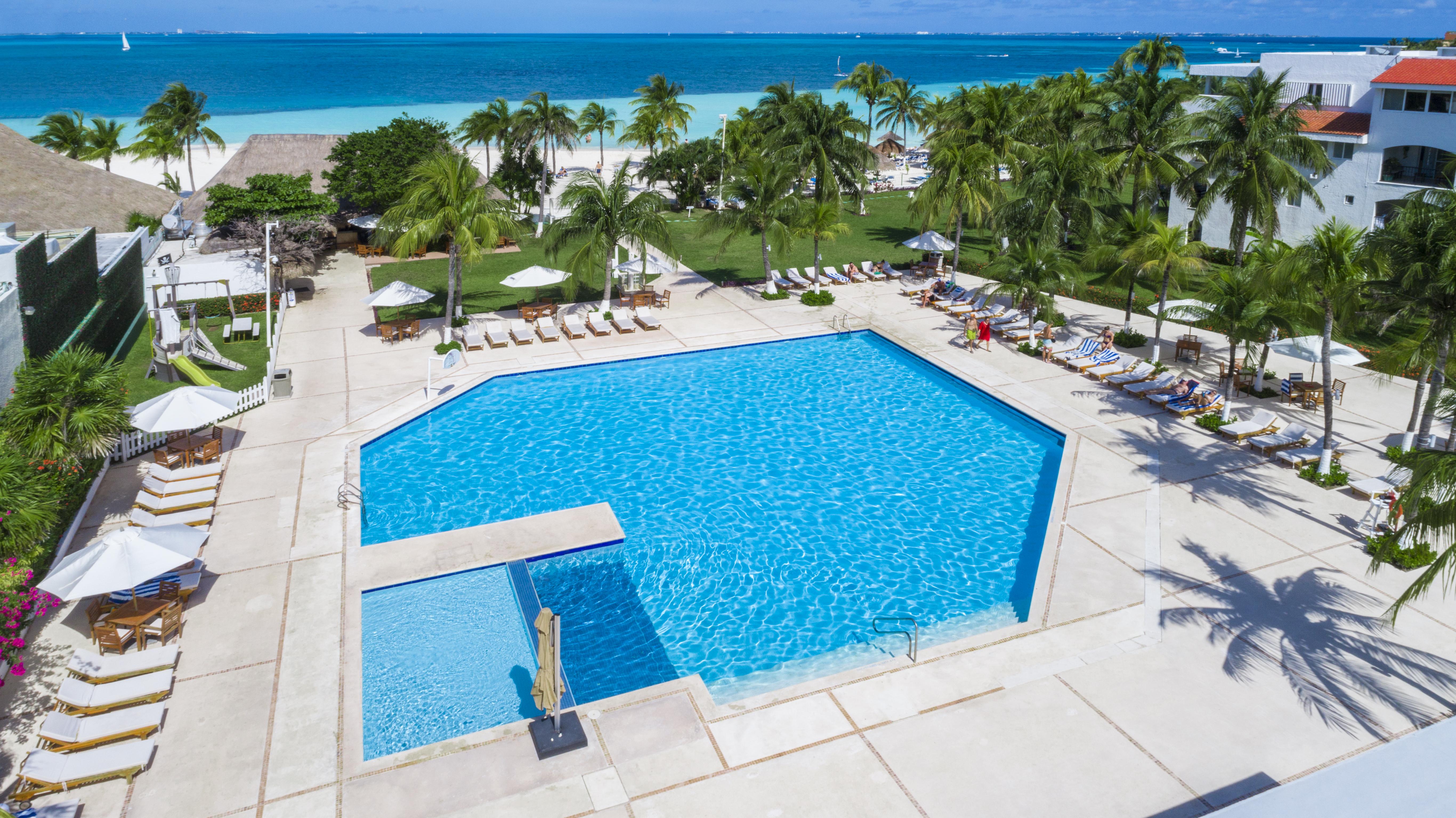 Beachscape Kin Ha Villas&suites Hotel 4*