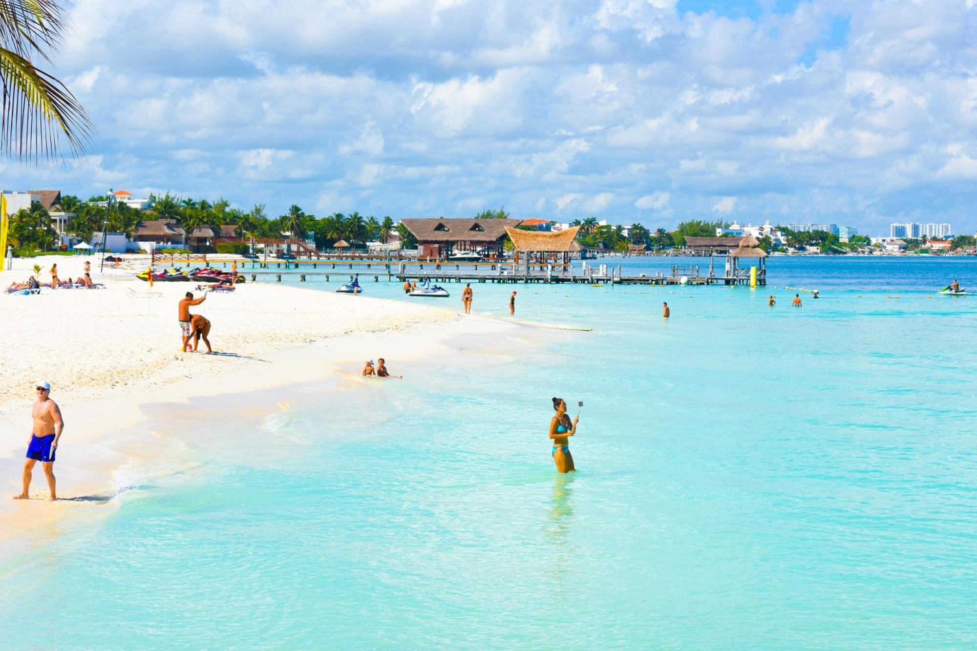 Beachscape Kin Ha Villas&suites 4*
